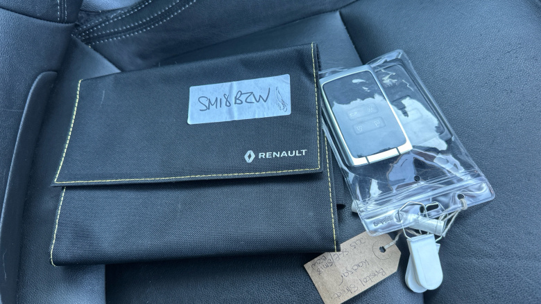 Renault Kadjar 1.2 TCE Signature S Nav 5dr Petrol Hatchback